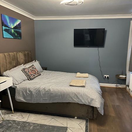 Amazing Ground Floor One Bedroom Apartment Forest Road Лондон Екстер'єр фото