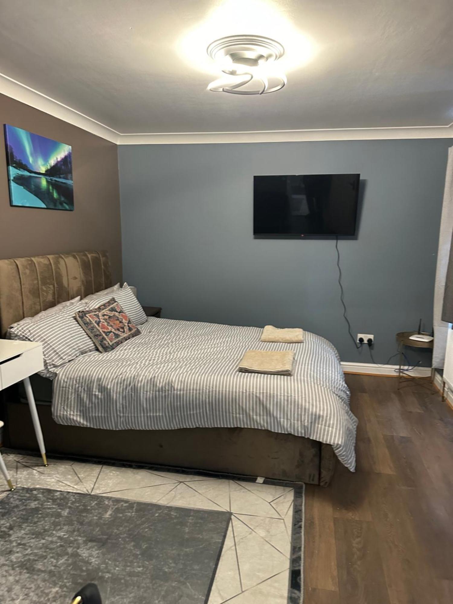 Amazing Ground Floor One Bedroom Apartment Forest Road Лондон Екстер'єр фото