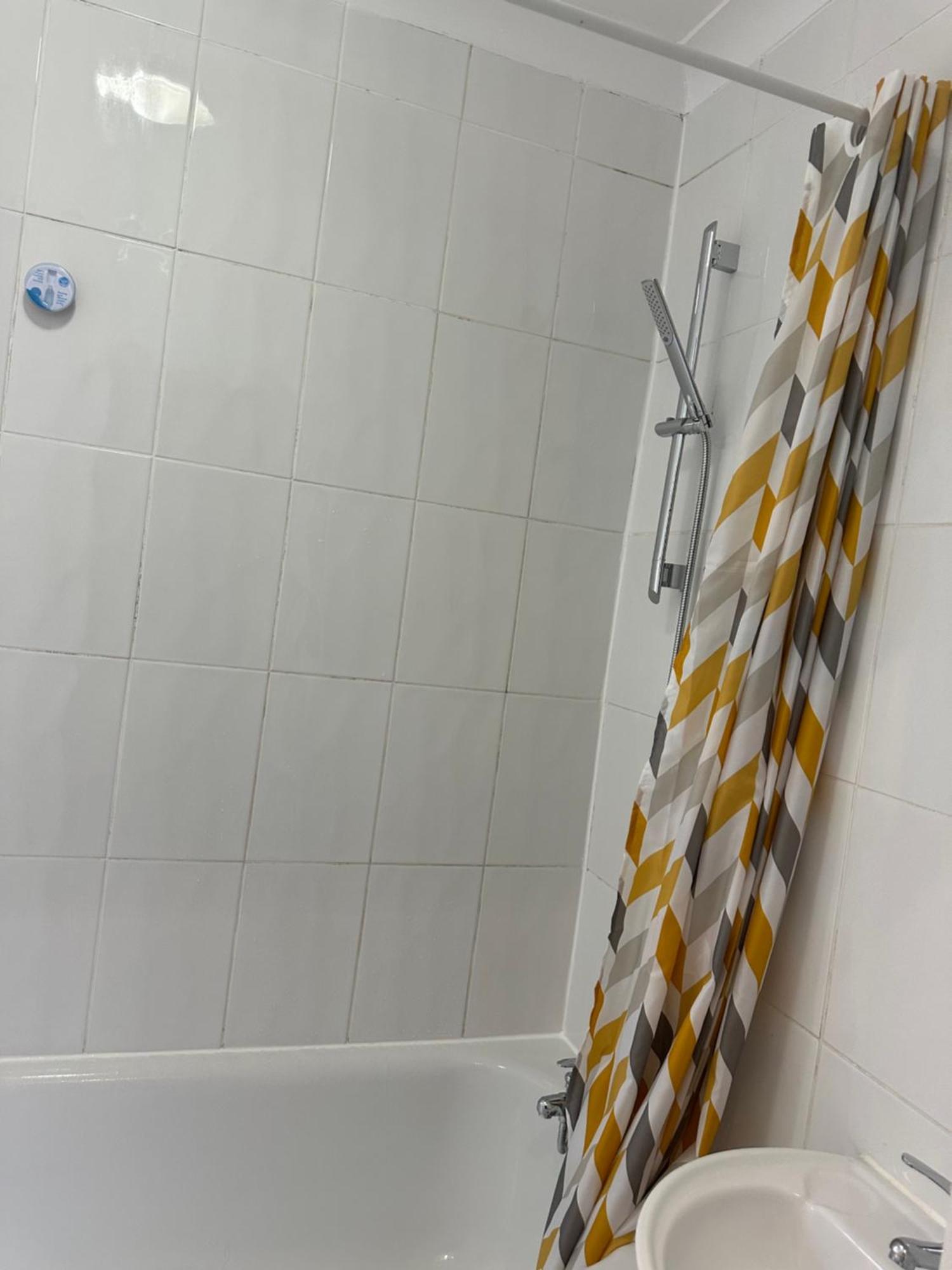 Amazing Ground Floor One Bedroom Apartment Forest Road Лондон Екстер'єр фото
